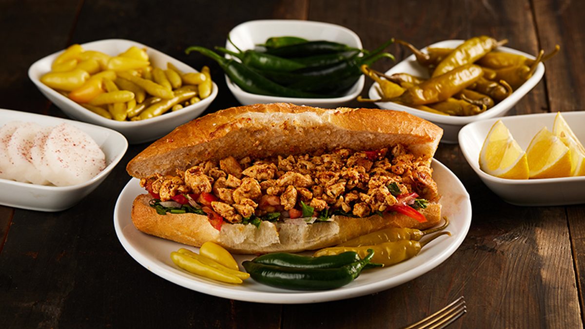 Ekmek Arası Tavuk Tantuni